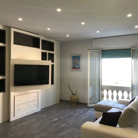 Διαμέρισμα Duomo Luxury Suites Ρέτζιο ντι Καλάμπρια